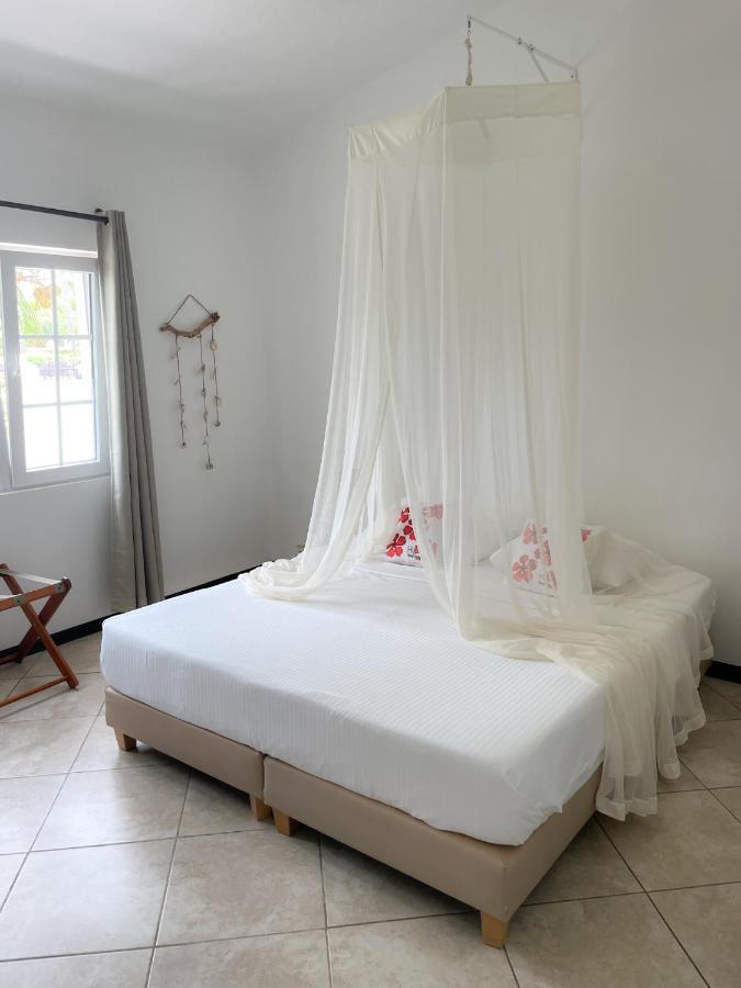 Hibiscus Beach House Jan Thiel Dış mekan fotoğraf