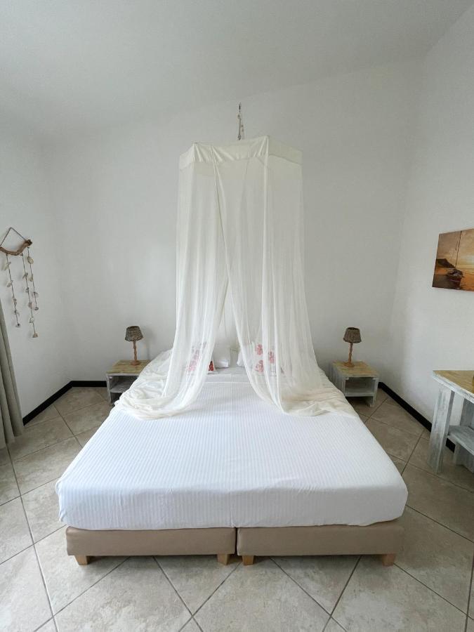 Hibiscus Beach House Jan Thiel Dış mekan fotoğraf