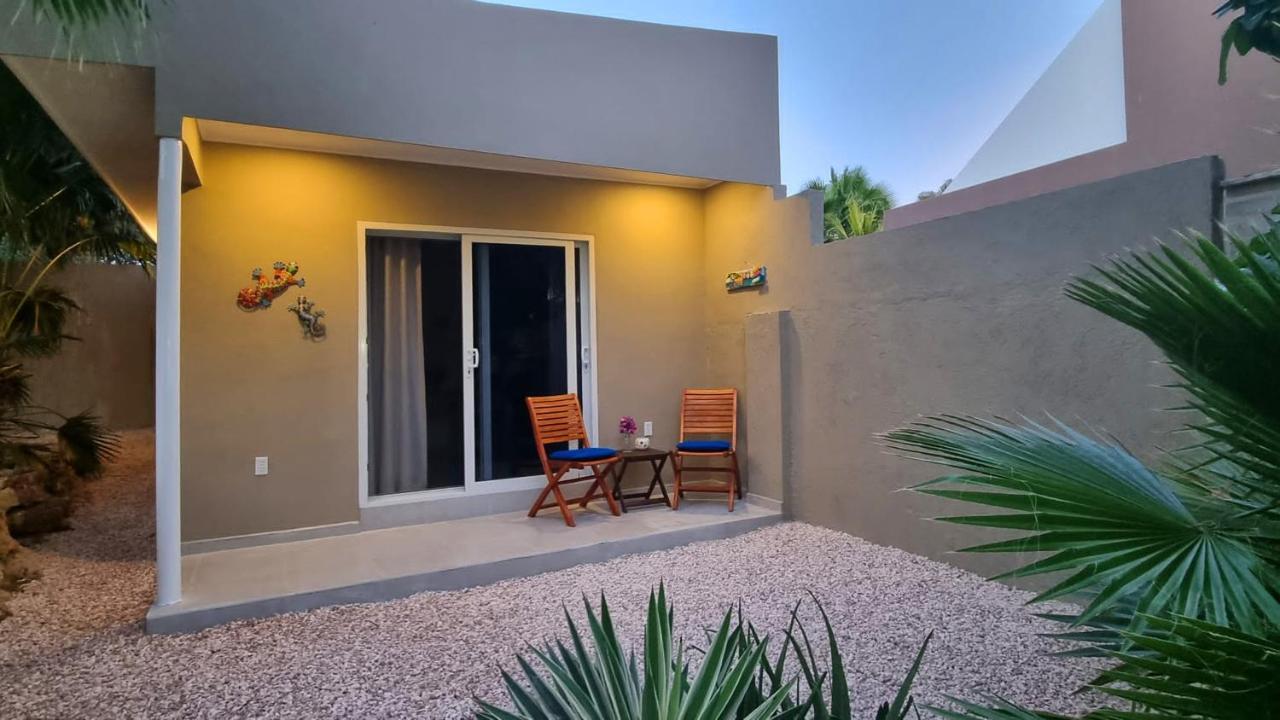 Hibiscus Beach House Jan Thiel Dış mekan fotoğraf